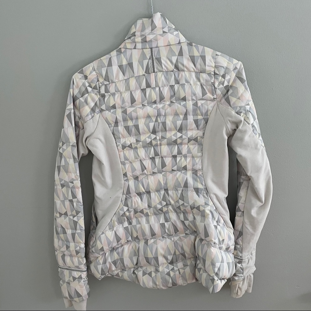 Lululemon Puffer Jacket - Picture 4 of 4